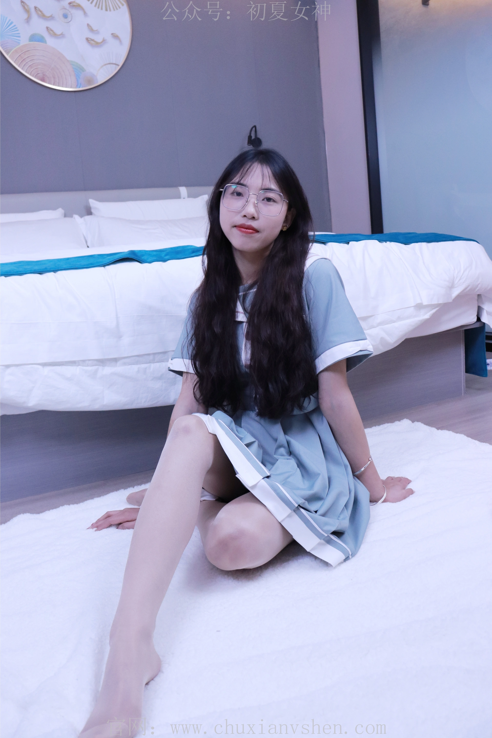初夏女神 NO.008 雪糕 浅蓝色JK裙搭配小白鞋 1